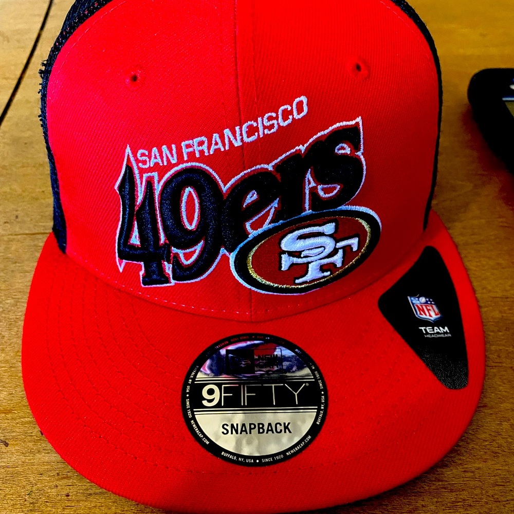 Mens San Francisco 49ers SnapBack team headware